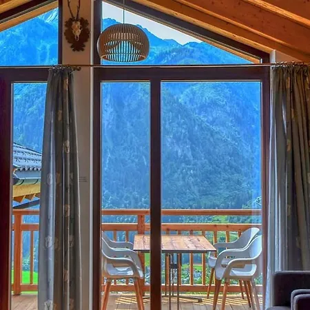 With Uniterrupted Views Of The Kitzsteinhorn Arena Apartment